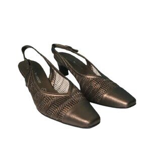 DORNDORF Sling Backs in excellent condition, Women’s Size 6.5